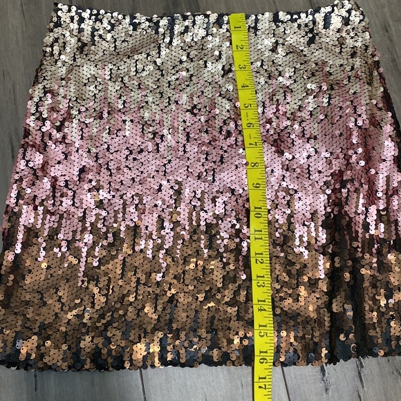 5 for $25 Minkpink all over sequin skirt ombré mini - Picture 6 of 6